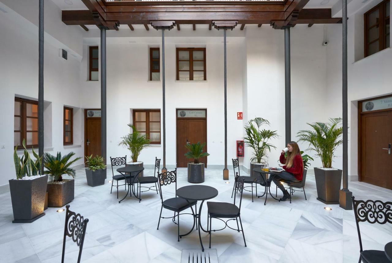Palacio Buenavista Sevilla Bagian luar foto